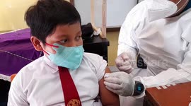 Indonesia starts COVID-19 vaccinations for children aged 6-11