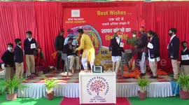 Artist makes world record for tying several turbans in limited time in northern India