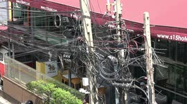 Russell Crowe prompts Thai government to remove messy cables from streets