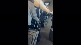 US: Heavy Snow Causes Major Delays, Flight Cancellations At Sea-Tac Airport 4