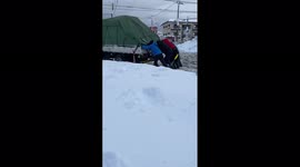 Japan: Vehicles Stranded In Record Breaking Heavy Snow In Shiga, Western Japan 3