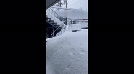 US: Winter Storm Brings Heavy Snow To Sierra Nevada 2
