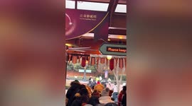 Thousands of Chinese queue from 3 am to buy Disney merchandise