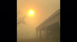Locals flee Louisville, Colorado amidst wildfire