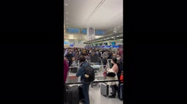 US: Understaffed Airlines Cause Long Waits At Airports 2