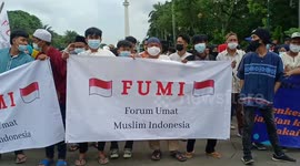FUMI Demonstrators Urge MUI to Revoke Approval for Use of Non-halal COVID Vaccines