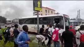 Violence erupts at taxi drivers' strike in Angolan capital