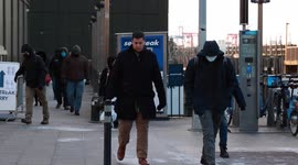 Freezing temperatures chill New York City during morning rush hour
