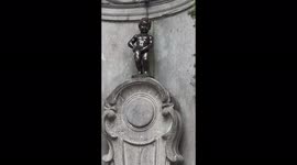 Manneken Pis statue in Brussels, Belgium