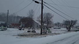 Heavy snowfall near Richmond, Virginia