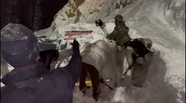 Officials dig free 14 civilians buried in twin avalanches in Kashmir