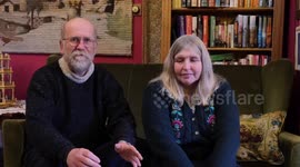 Couple work 14-hour days and use 400,000 lego bricks to build breathtaking replica of London Bridge in their living room