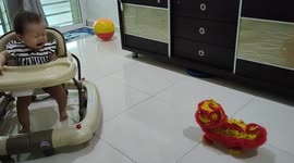 6 months old baby terrified of mini lion dance
