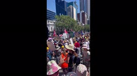 Anti vaccine-mandate protesters take to the streets of Melbourne, Australia