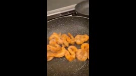 Best Prawns and noodles recipe prepared with gallic and pepper