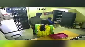 Debt-ridden 28-year-old robs bank at knifepoint in southern India