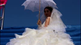 The world's longest wedding dress