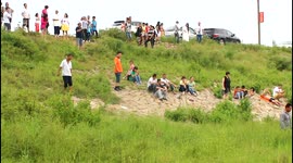 New record: Shaolin monk 'runs on water' for 125 metres