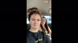 ''Toothless & Ruthless' girl pops out her bottom denture while making a TikTok'