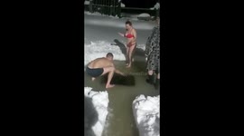Funny fail during winter swimming in the hole