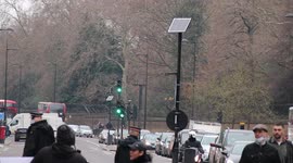 PROTESTER'S INTERACT WITH PUBLIC IN TRAFFIC JAM - FREEDOM RALLY - WESTMINISTER TO WESTMINISTER - VIA VICTORIA HYDE PARK OXFORD STREET PICADILLY CIRCUS AND WHITEHALL