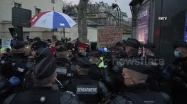 Clashes between Anti-vax Passport Protesters and Paris Military Police