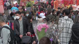 Hong Kong prepares for Chinese New Year as hundreds flock to markets