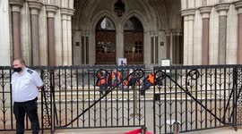 Insulate Britain protesters glue themselves to stairs at court in London