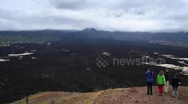 Harmful gases rising from La Palma volcano are still affecting local population