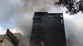 Fire in Caracas, Venezuela leaves apartment building inhabitants trapped