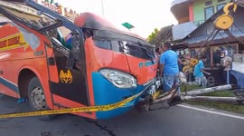 Police hunting for bus driver after 17 injured during collision with bridge