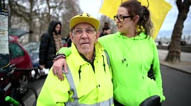 John 87 years old support London convoy outside New Scotland Yard, London, UK