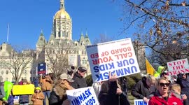 Protest at Connecticut State Capitol against school mask mandates