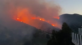 US: Massive Brush Fire Erupts In Laguna Beach, CA 2