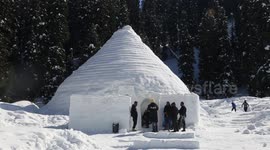 Hot Coffee At World's Largest Igloo Cafe In Himalayas of Kashmir.