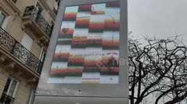 Valentine's Day in Paris: public screens show real personal love messages. The lovers had to send their messages on the city of Paris' website. 14feb2022 et