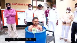 56-year-old man spends 30 minutes in ice-cold water in a bid to make world record in southern India