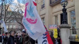 Piers Corbyn speaks at the Canadian Embassy to freedom protesters