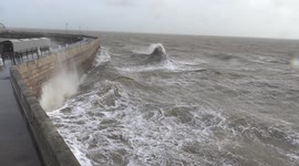 Storm Eunice: Raw footage of angry seas and strong winds as life-threatening storm hits south-east England coast at Ramsgate