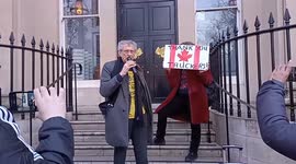 Piers Corbyn protests in support of Canadian truckers, Freedom Convoy