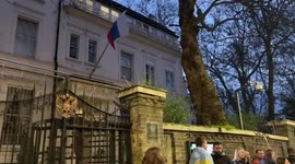 Calls grow to rename London Russian Embassy street 'Zelenskiy Avenue'