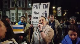 Hundreds gather in London to protest against Russia's invasion of Ukraine