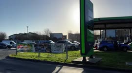 Queue at UK petrol station as fuel prices increase amid Russia's attack on Ukraine