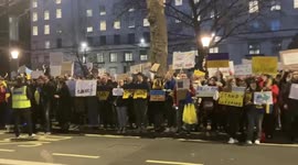 Massive protests ensue in London against Russian invasion of Ukraine