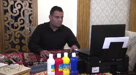 Gazan artist fights unemployment with string art .