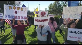 US: Temecula Valley Families Continue Battle Against Masks