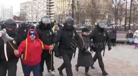 Russian police arrest protesters at 'No to War' demonstration in Moscow