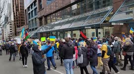 Huge crowds turn out to Ukraine solidarity rally in downtown Vancouver, Canada
