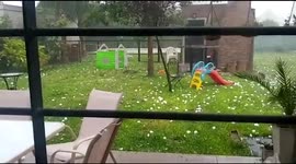 Argentina: Baseball-Sized Hailstones Pummel Greater Rosario Metro Region 2