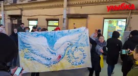 Anti-war protest in St Petersburg as opposition builds to Ukraine invasion